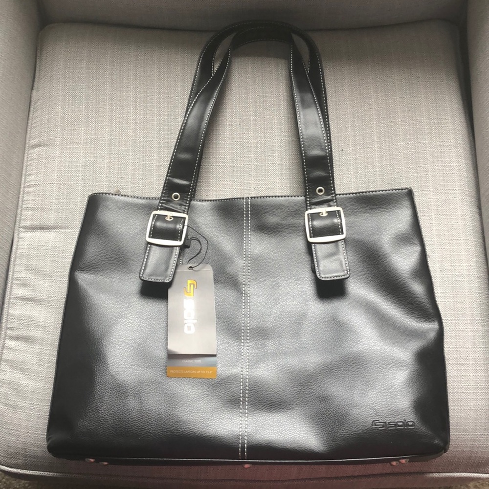 NEW Solo Plaza 15.6” Laptop tote, black